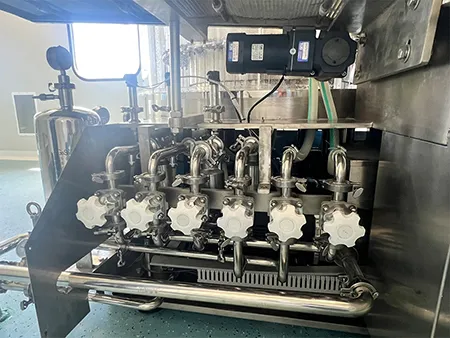 Lavadora rotativa ultrasónica para viales/jeringas