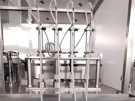 Llenadora de viales (gran volumen)